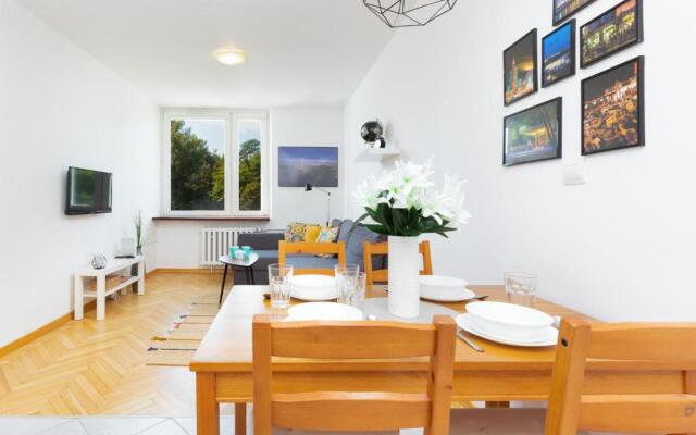 Apartments Warsaw Browarna by Renters