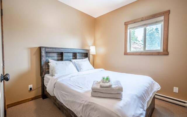 Trapper's Lodge 4 Bd W/great View, Private Hot Tub