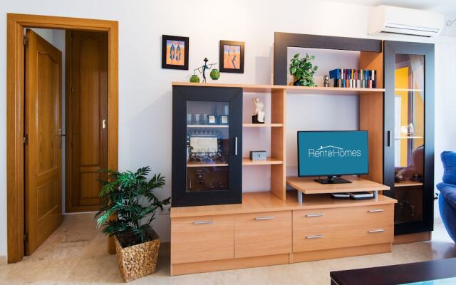 RentAndHomes Carvajal Playa