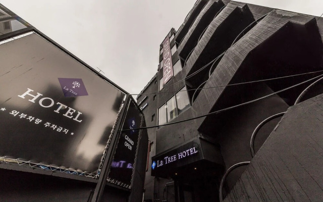 hotelImage