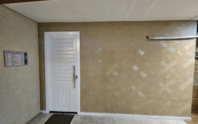 Quarto Com Vista Para O Mar Em Flat Compartilhado