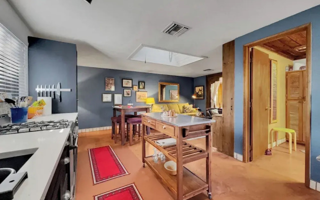 Washington Studio