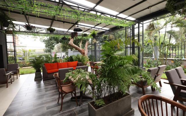 PrideInn Westlands Luxury Boutique Hotel