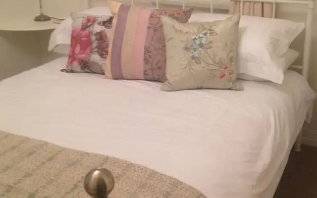 Ashgrove Villa Bed & Breakfast