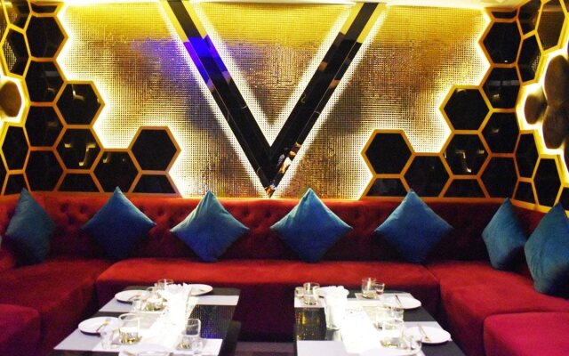 La Vogue Boutique Hotel & Casino