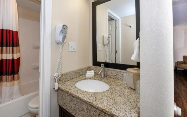 Super 8 Vermillion Sd