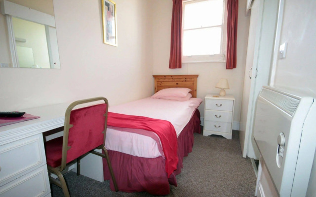 Marine Parade Hotel