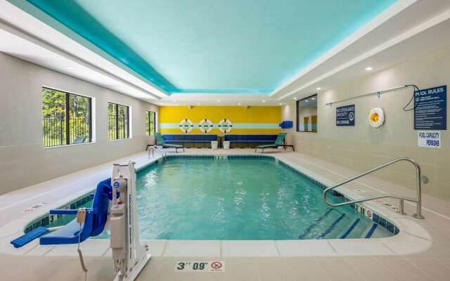 Tru by Hilton Saint Joseph