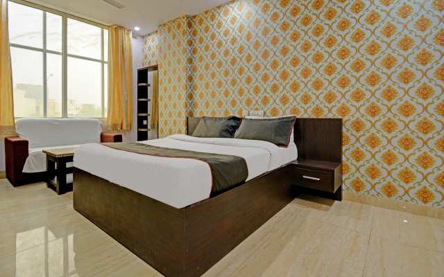 OYO 79935 Collection O Hotel Danaria