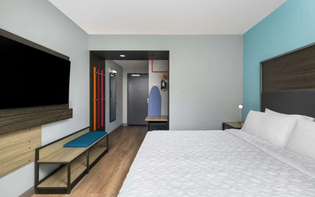 Tru by Hilton Norco Eastvale