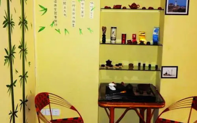 Sanya Dannan Youth Hostel