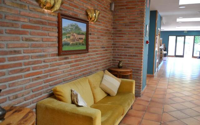 La Figuerola Hotel & Restaurant