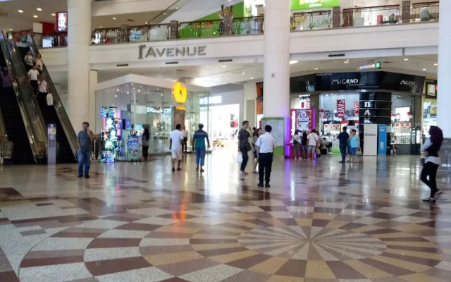 SM service suite Times Square