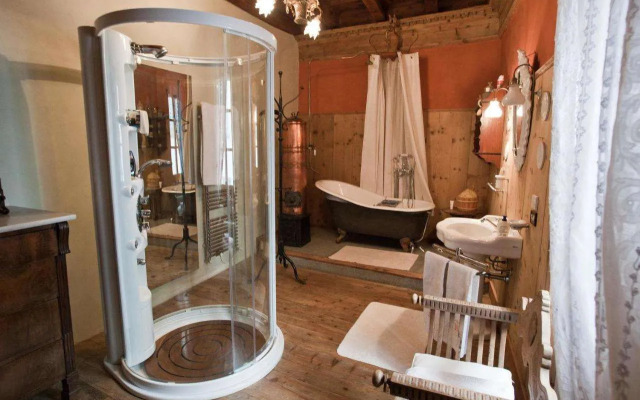 Palazzo Lambertenghi