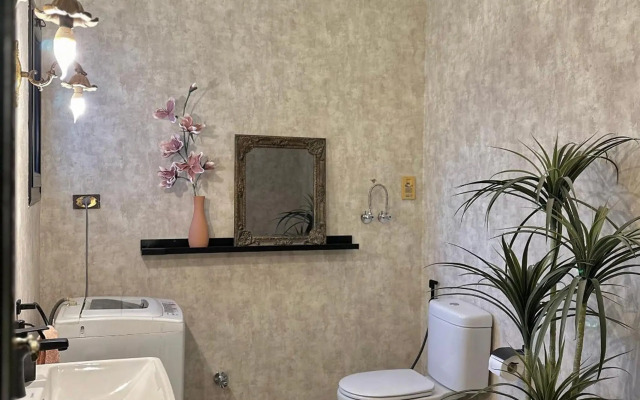 Spacious 3-Bedroom Fully-Furnished Apt in Nasr City