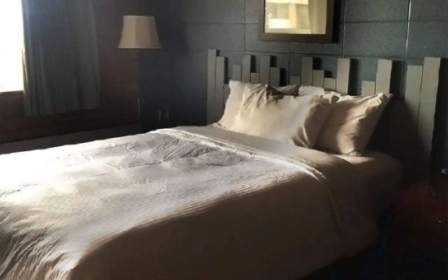 Vegreville Garden Inn