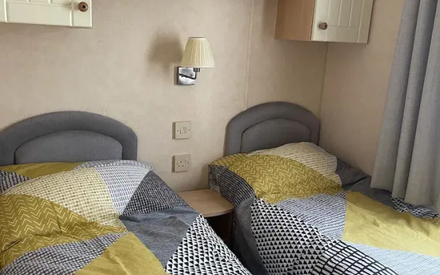 Beautiful 2-bed Static Caravan