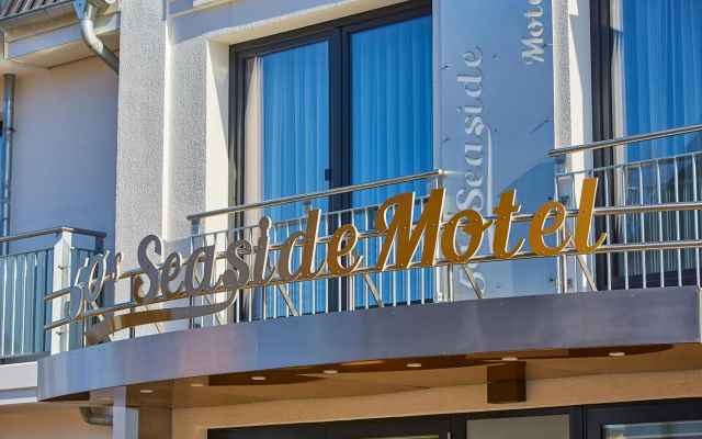 Bernstein 50'S Seaside Motel