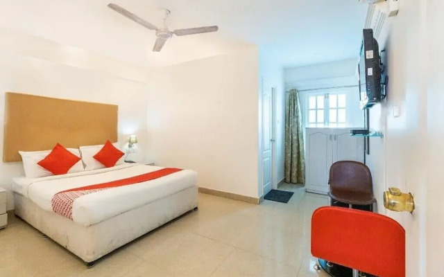 Hotel Fiesta Grand