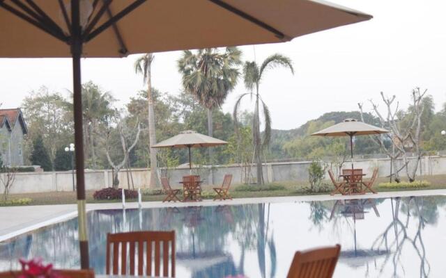 Pursat Riverside Hotel and Spa