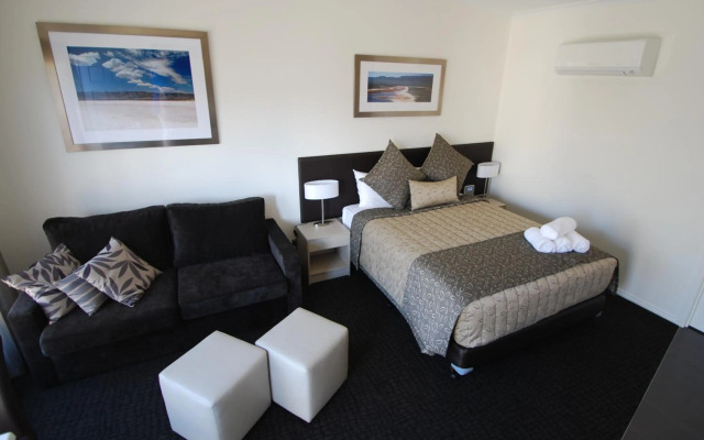 Comfort Inn & Suites Augusta Westside