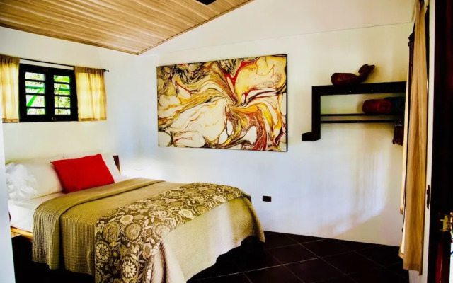 Cabinas D'Val Boutique Hotel