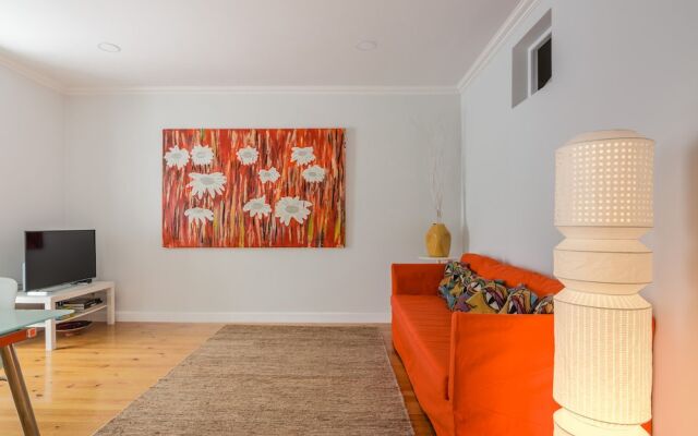 Penha1 · Lisbon's Charming and Bright Apartment