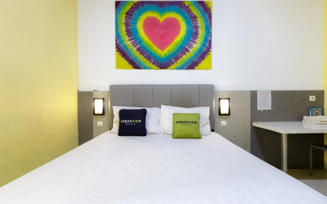 Urbanview Hotel Delima 101 Syariah – Guest Rooms – Serang