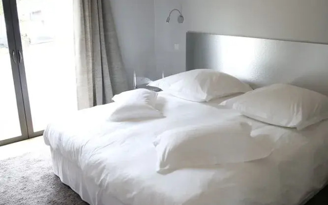 Villa Choriekin Lafitenia Resort