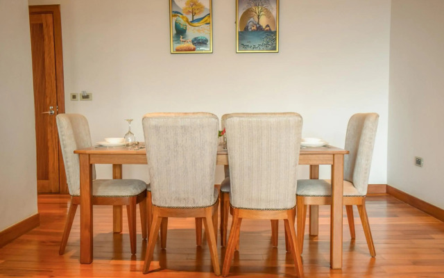 Broadwalk Residency