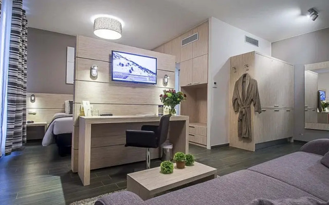 Aero44 Hotel Charleroi Airport (Opening March 2022)
