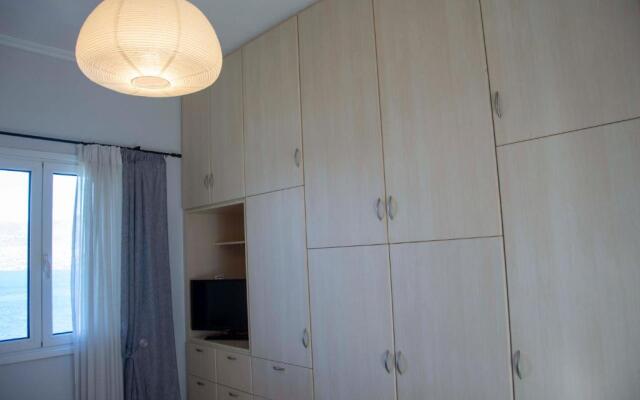 Sea View Perdika House