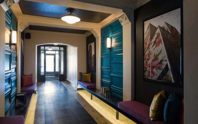 City Suites Hotel
