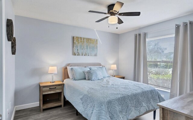 5638 Colonial Oaks Blvd