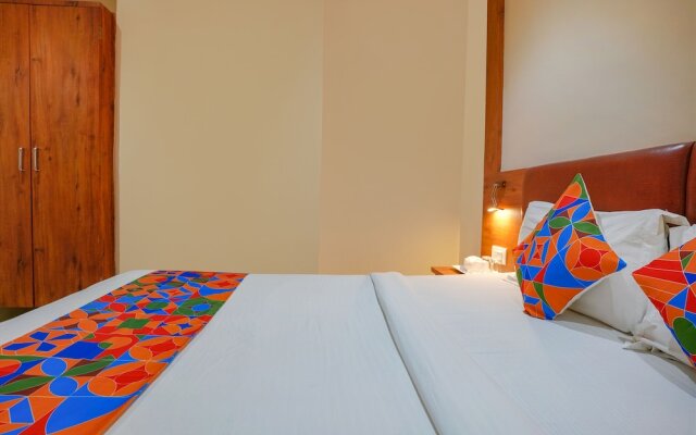 Fabexpress Colaba Grand