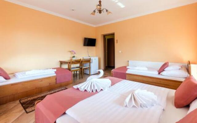 Royal Hotel