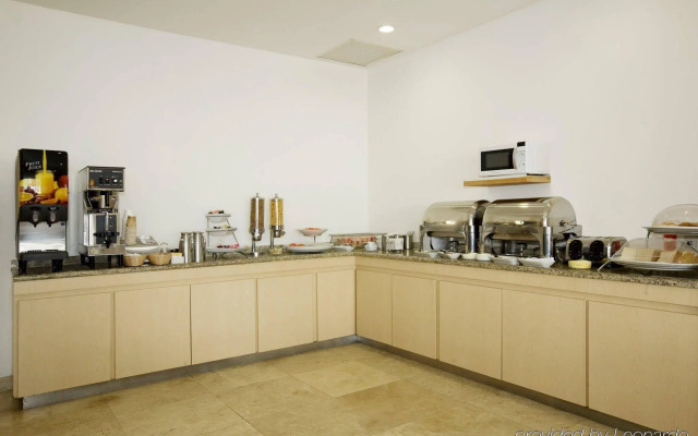 Bh Business Hotel Group