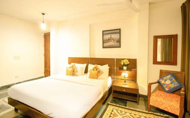 Opulent Antique 3br Villa in Gurugram