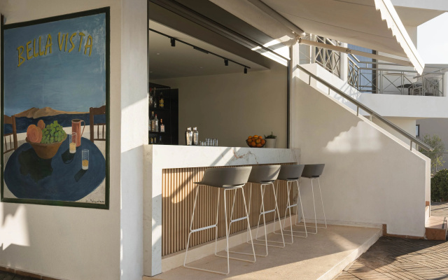 Bella Vista Hotel by Checkin