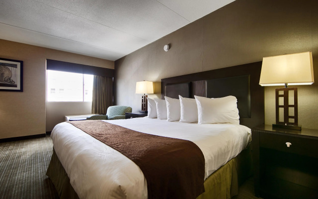 Quality Inn & Suites Charleston - Civic Center