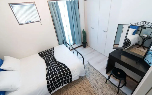 Back to 90s American Style House