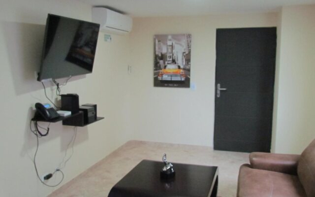 The 9's Aparta Hotel