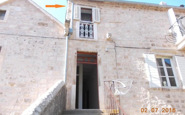 Takoma Hvar