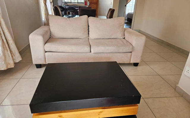 Booth Suite Hotel Mafikeng