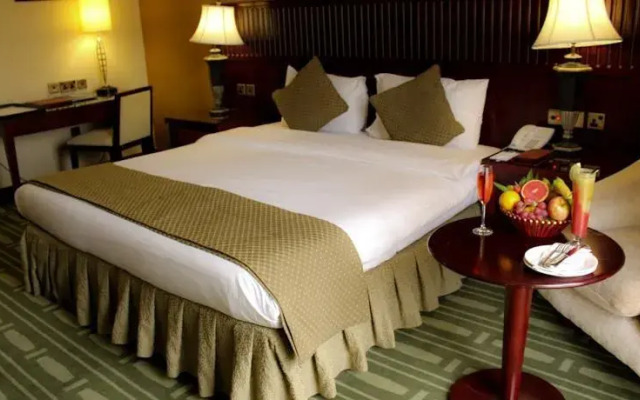 Golden Tulip Khatt Springs Resort & Spa