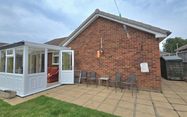 Herne Bay - House - Sleeps 7 - Parking