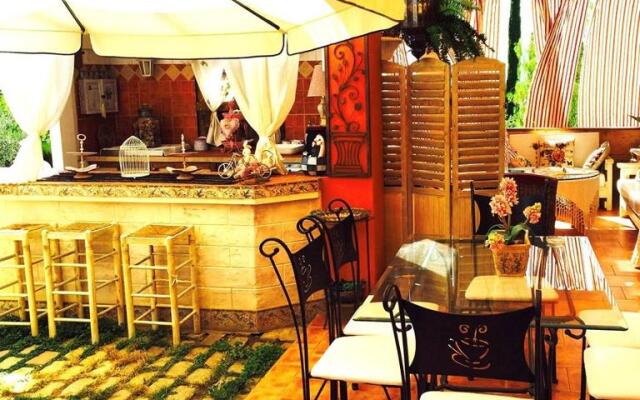 Laurel de la Reina Bed & Breakfast - Boutique