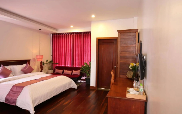 Holy Angkor Hotel