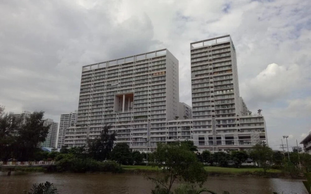 Scenic Valley Apartment