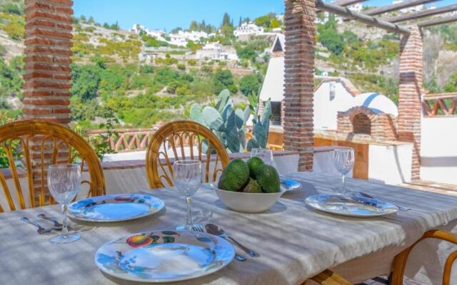 Cortijo El Majito Frigiliana by Ruralidays